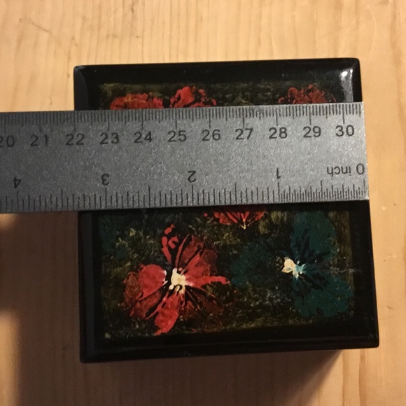 Vintage Japanese Lacquer Jewelry Box Romantic - Picture 8 of 11